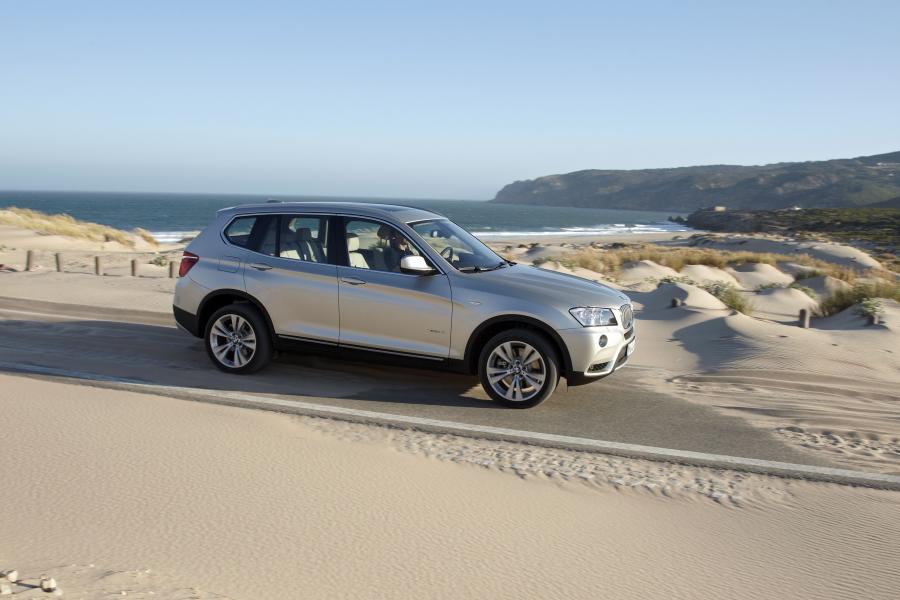  BMW X3 xDrive 3.5i 2010 года  (фото 75 из 149)